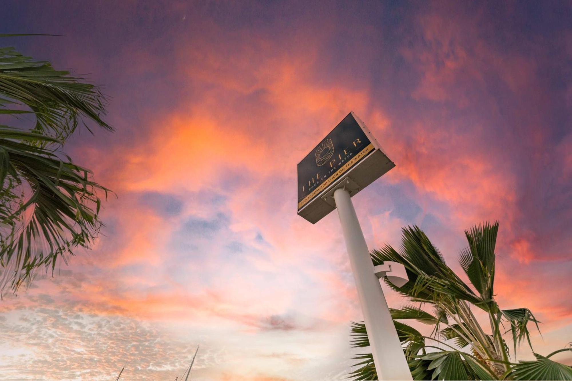 The Pier Pods On The Water- 50M From Townsville Bus Terminal And Ferry Terminal- Passport Id Requried Exteriér fotografie