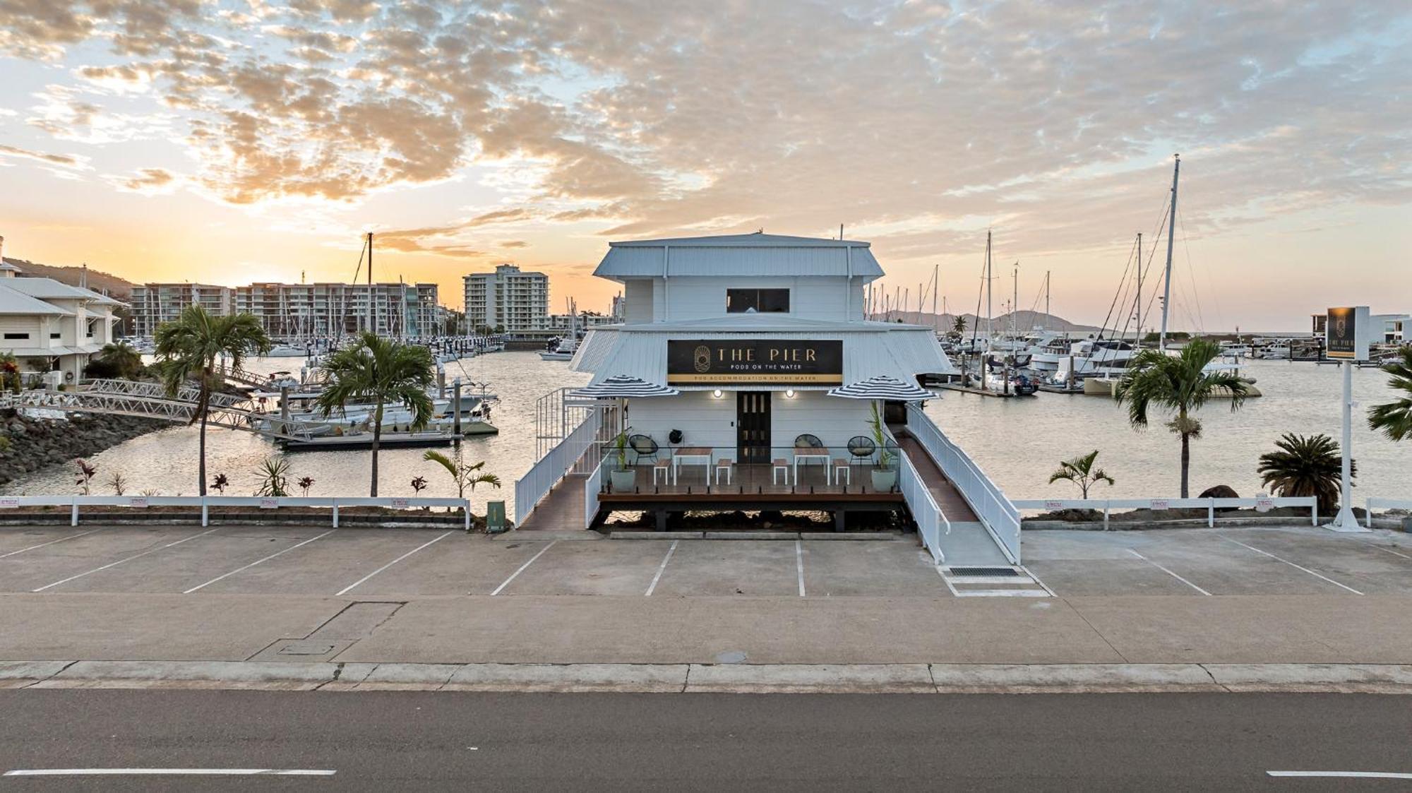 The Pier Pods On The Water- 50M From Townsville Bus Terminal And Ferry Terminal- Passport Id Requried Exteriér fotografie